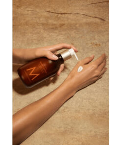 Lotiune de corp Moroccanoil Body Lotion Ambre Noir 360ml - imagine 3